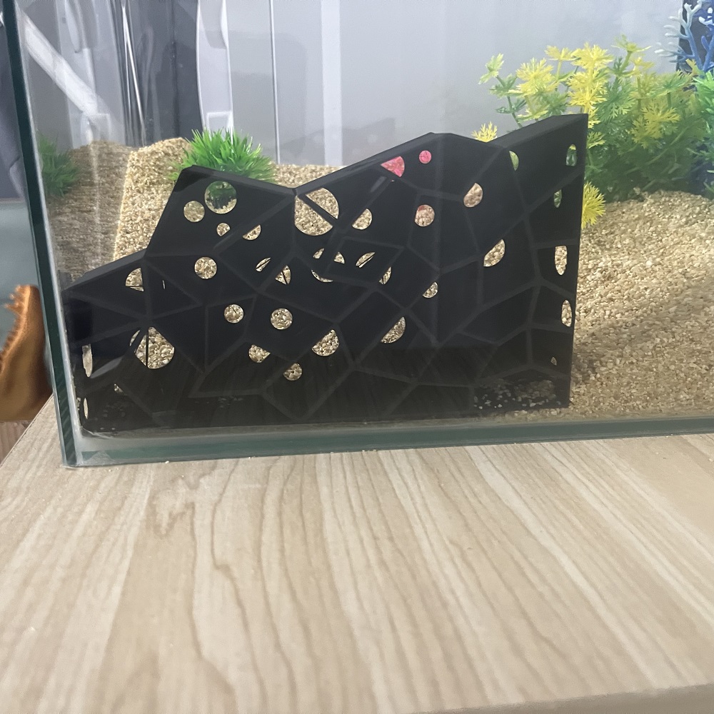 Cueva de Cría para Camarones,  - Aquarium Fish Games reseña y precio